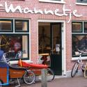 Fietsenmaker te Haarlem.